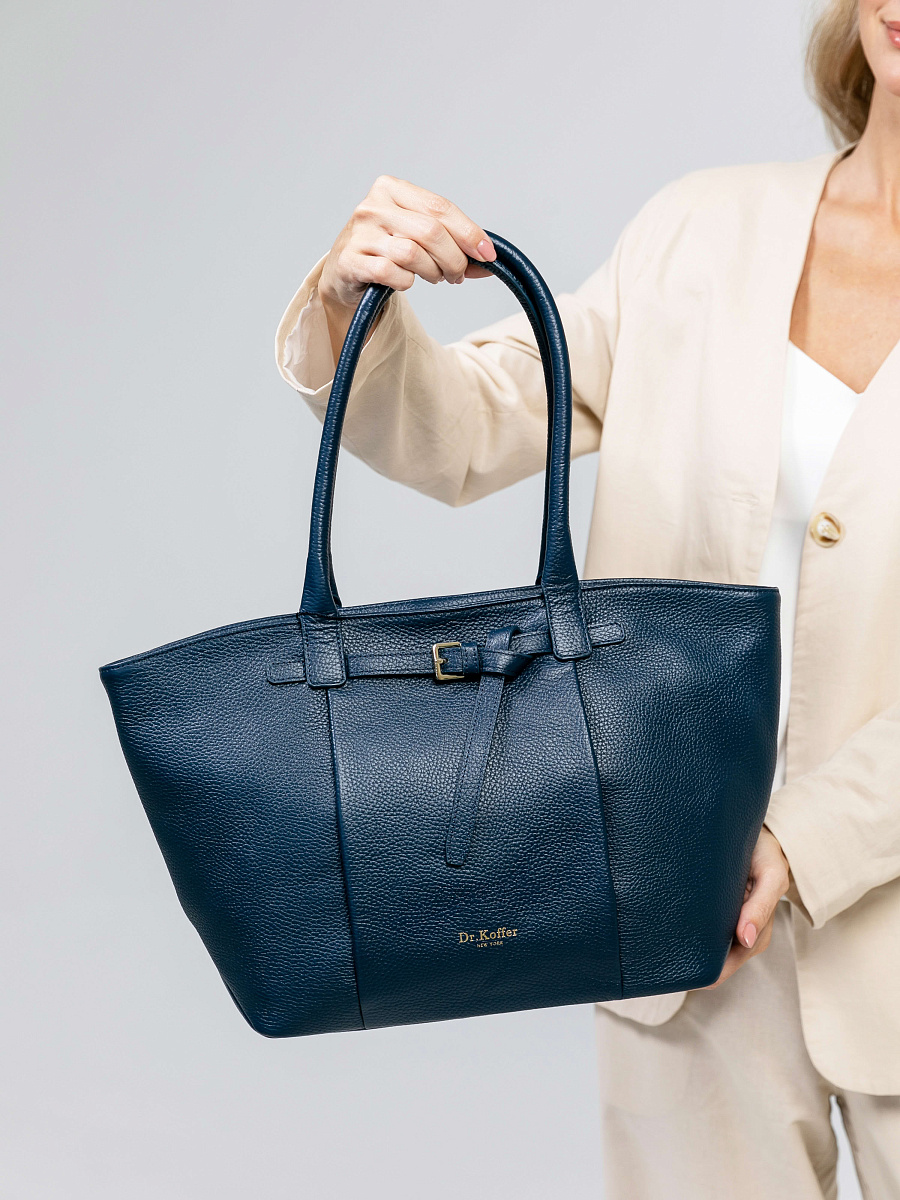 Женская сумка Dr.Koffer из натуральной кожи темно-фиолетовая