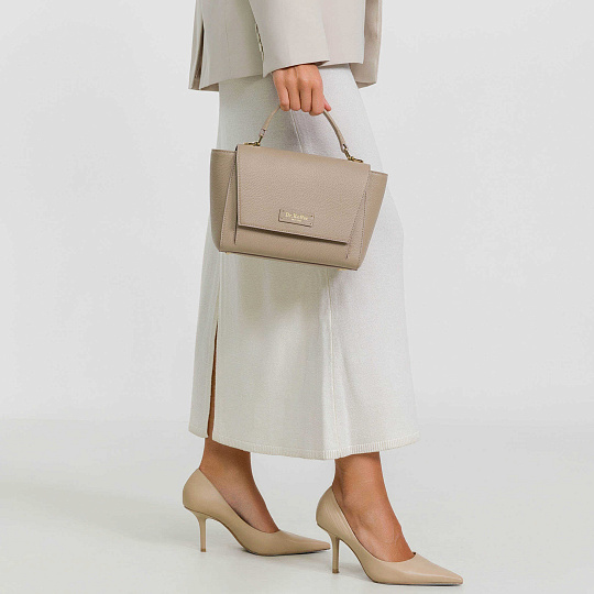 Женская сумка  Dr. Koffer из натуральной кожи бежевая