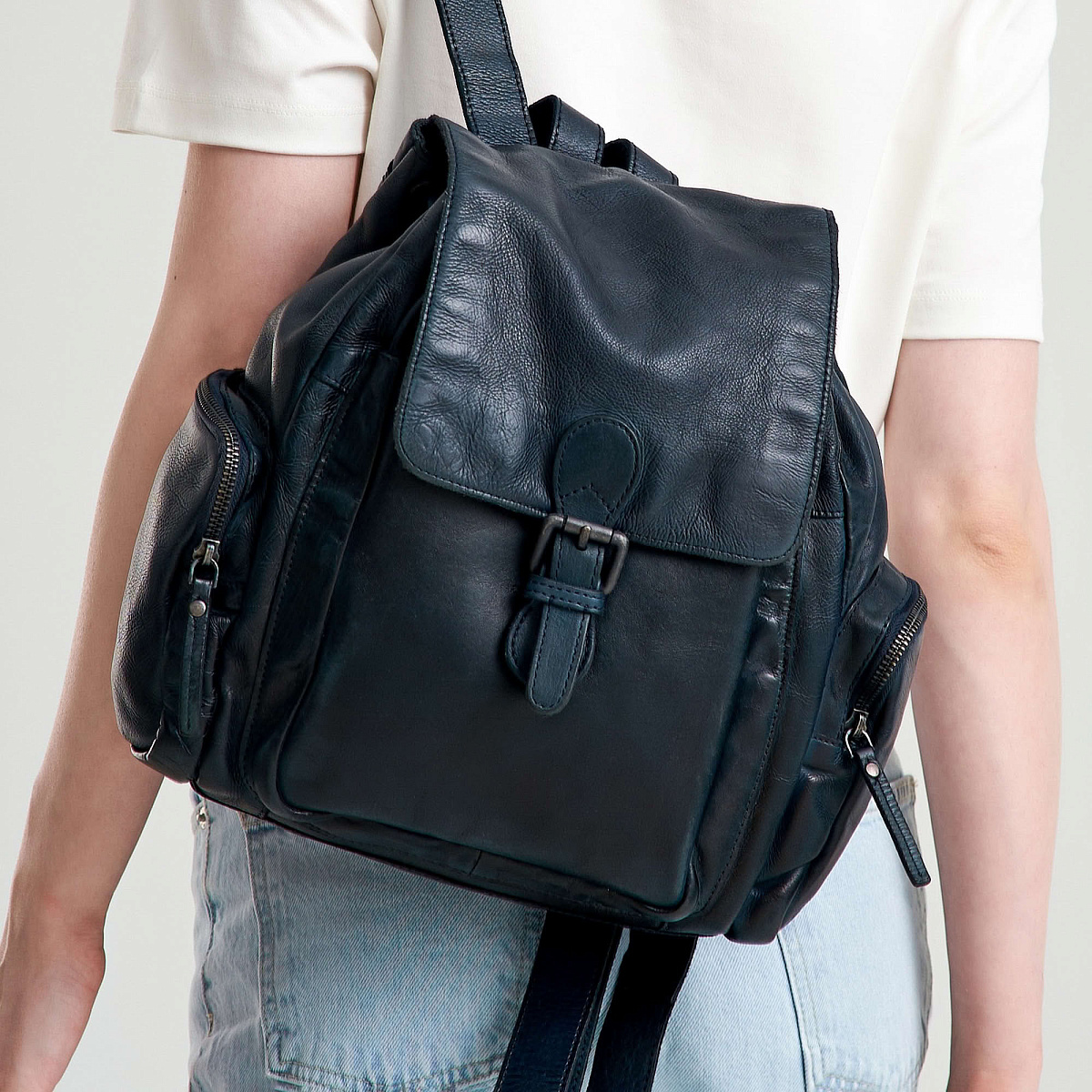 Рюкзак Dr.Koffer из натуральной кожи синий