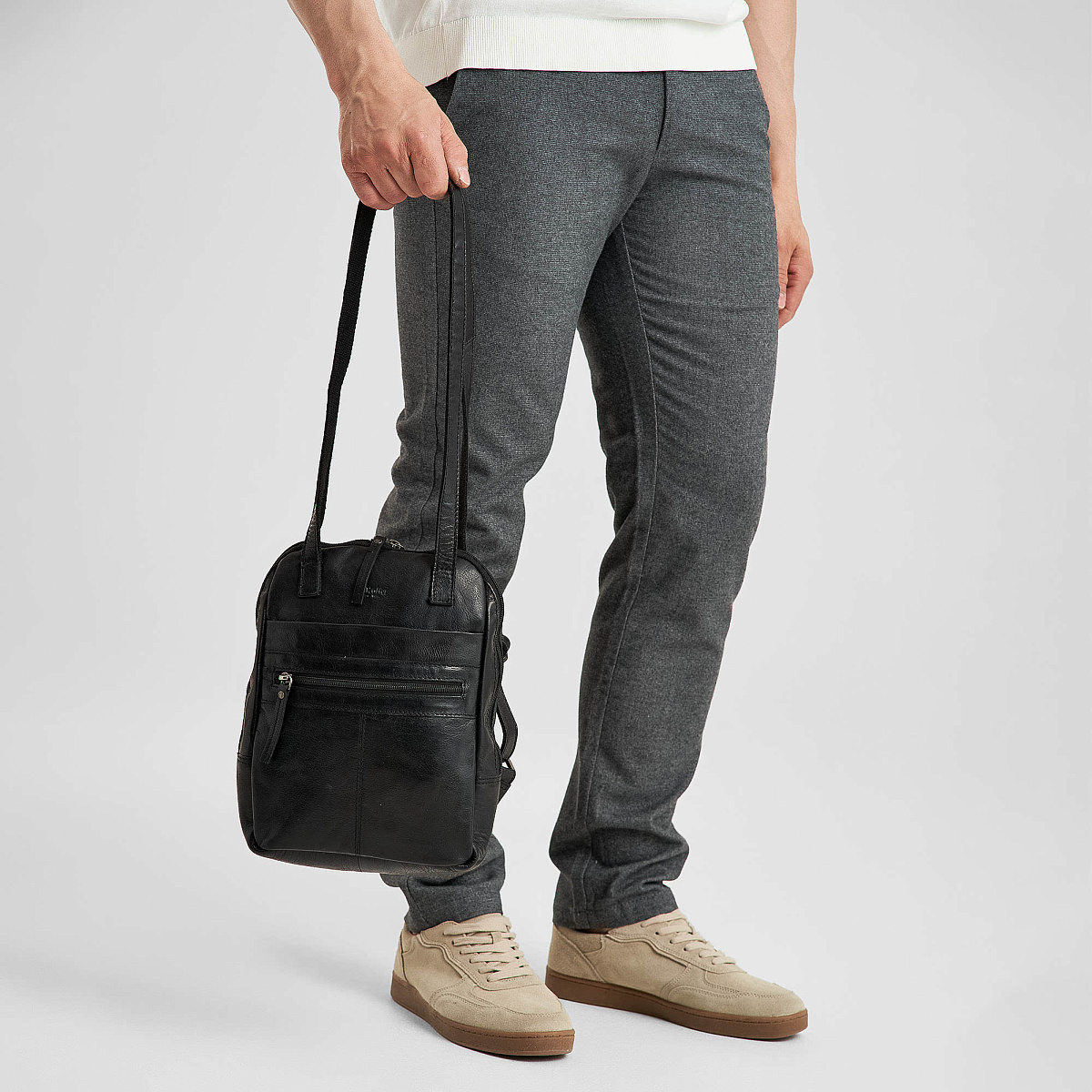 Рюкзак Dr.Koffer из натуральной кожи черный