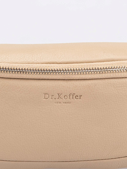 Сумка на пояс Dr. Koffer из натуральной кожи бежевая