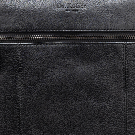 Сумка через плечо Dr.Koffer из натуральной кожи черная