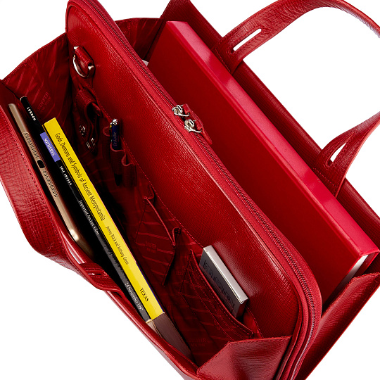 Женская сумка Dr.Koffer из натуральной кожи красная