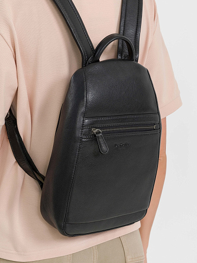 Рюкзак Dr.Koffer из натуральной кожи черный