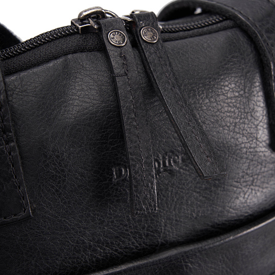 Рюкзак Dr.Koffer из натуральной кожи черный