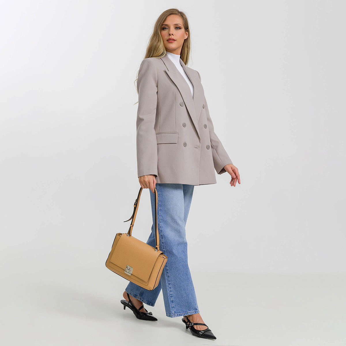 Женская сумка Dr. Koffer из натуральной кожи бежевая