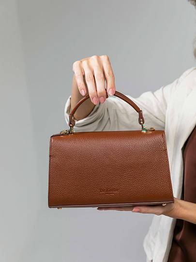 Женская сумка Dr.Koffer из натуральной кожи коричневая