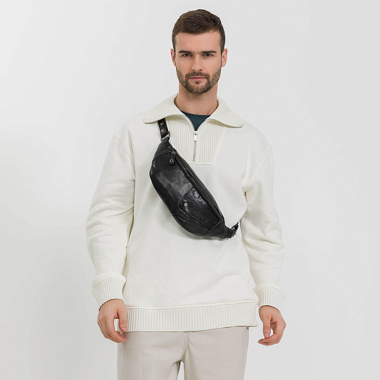 Сумка на пояс Dr. Koffer из натуральной кожи черная