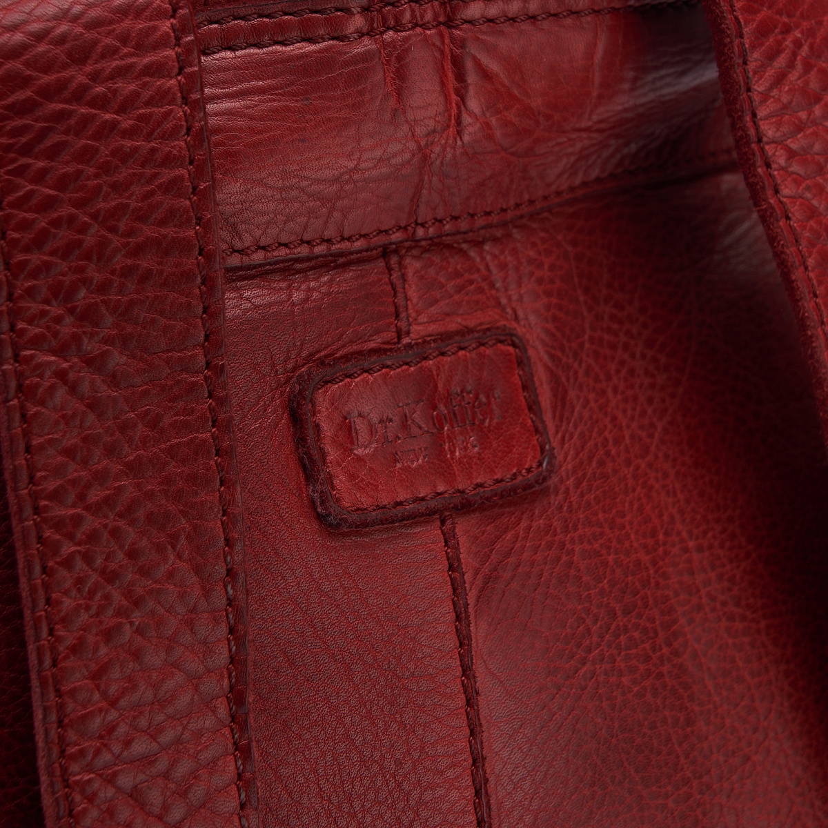 Рюкзак Dr.Koffer из натуральной кожи красный