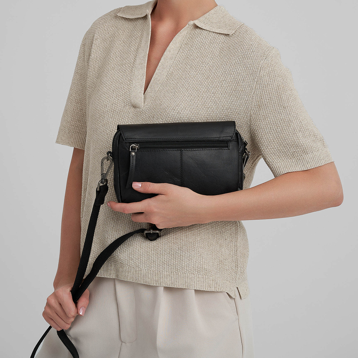 Женская сумка Dr.Koffer из натуральной кожи чёрная