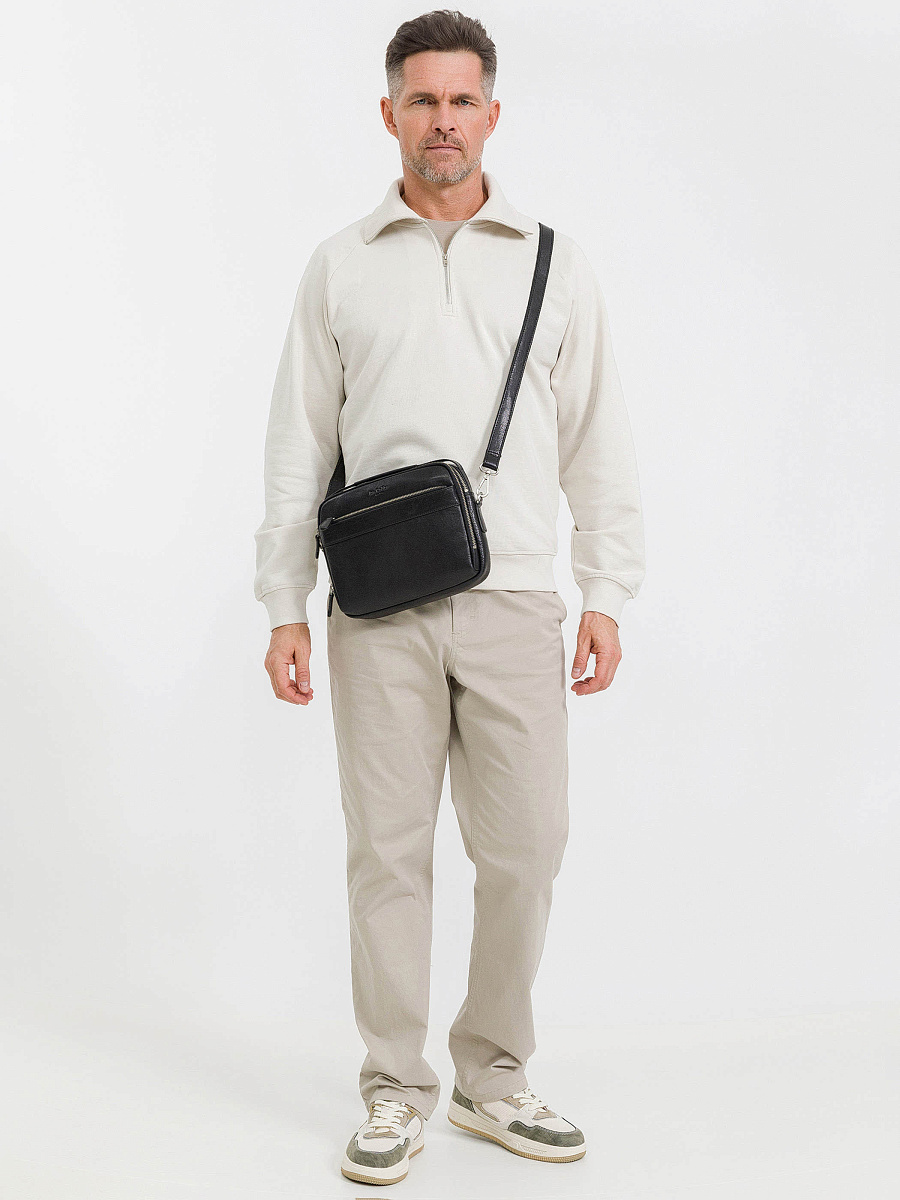 Сумка через плечо Dr.Koffer из натуральной кожи черная