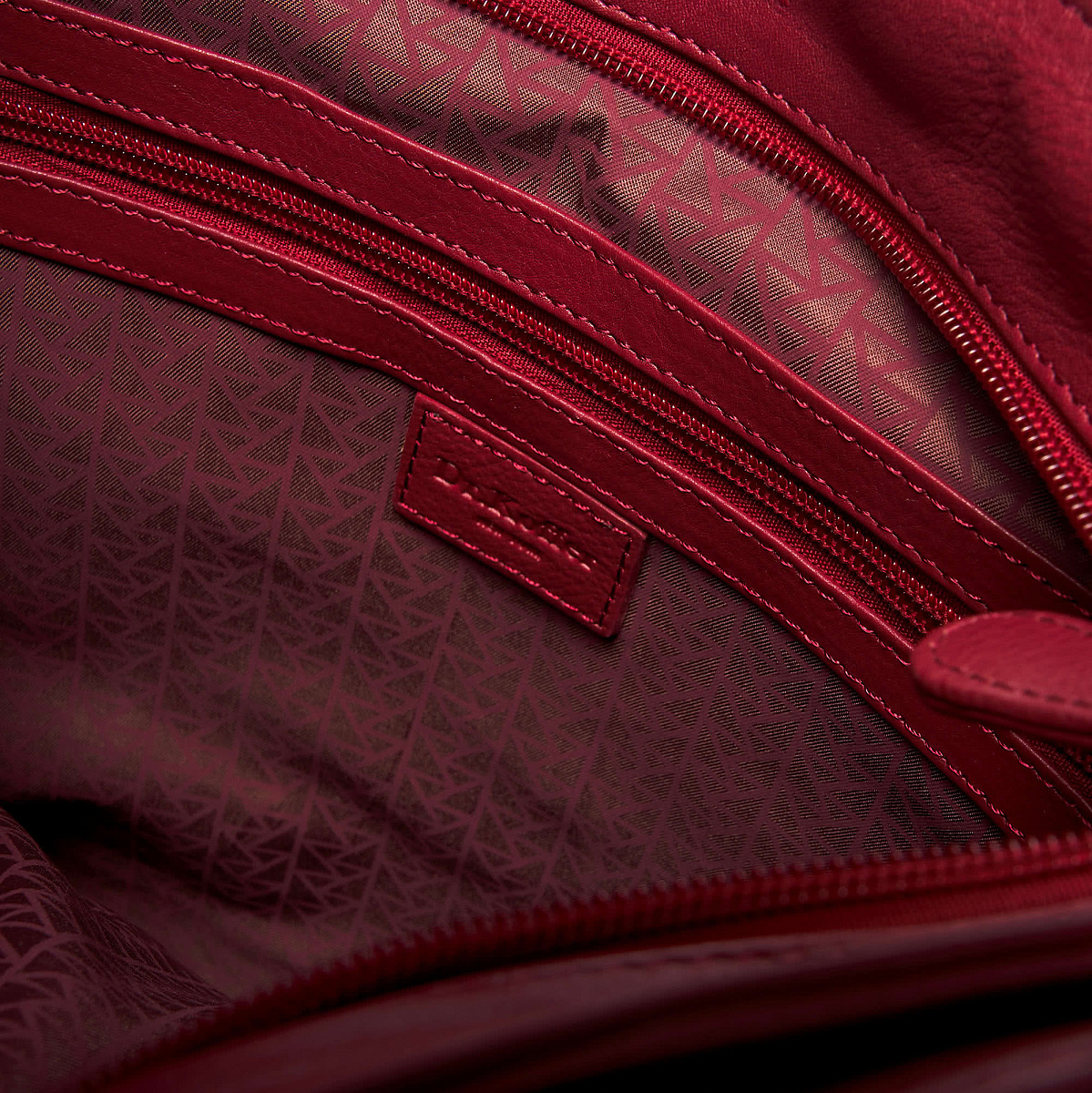 Женская сумка Dr. Koffer из натуральной кожи бордовая