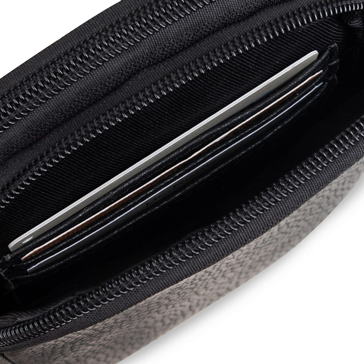 Сумка через плечо Dr.Koffer из натуральной кожи черная