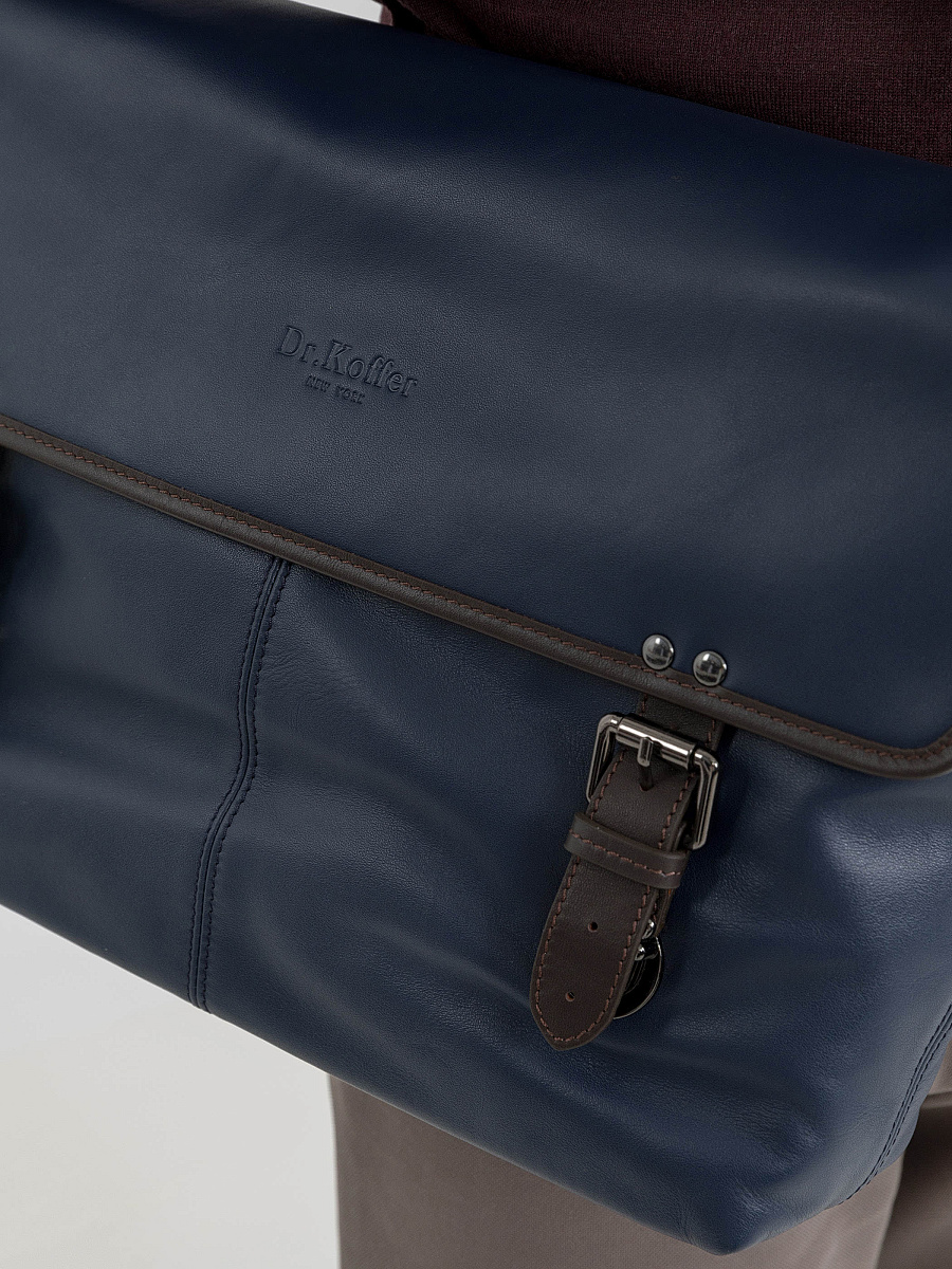 Сумка через плечо Dr.Koffer из натуральной кожи синяя