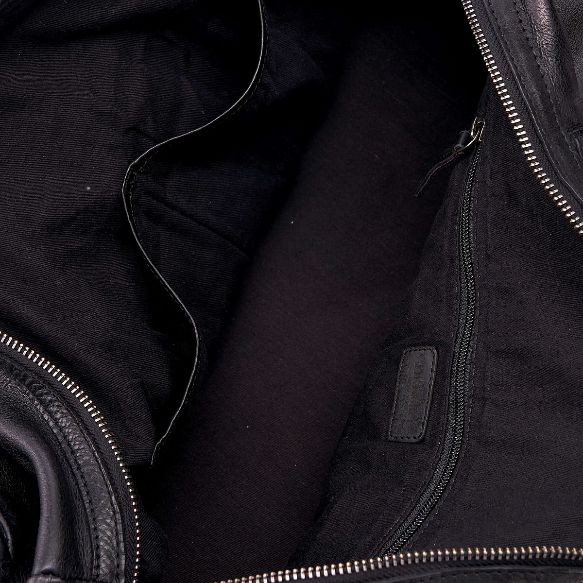 Сумка дорожная Dr.Koffer из натуральной кожи черная