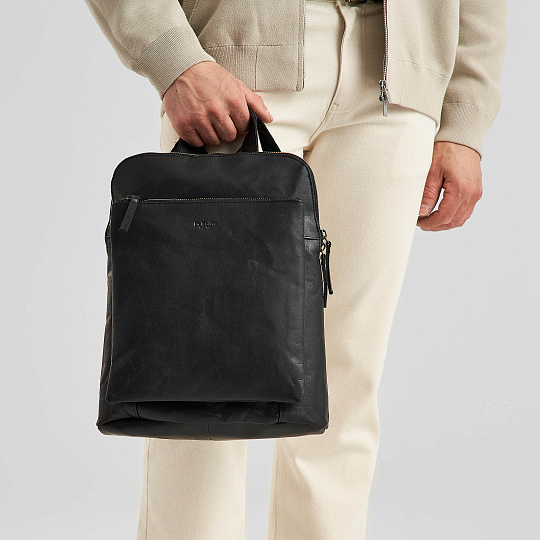 Рюкзак Dr.Koffer из натуральной кожи черный