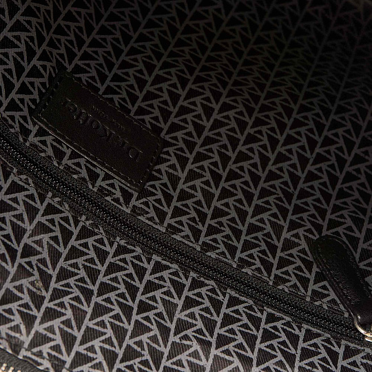 Деловая сумка Dr.Koffer из натуральной кожи черная