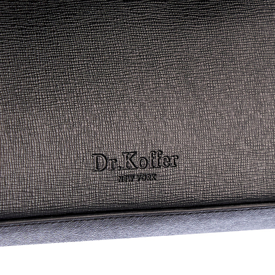 Женская сумка  Dr. Koffer из натуральной кожи черная