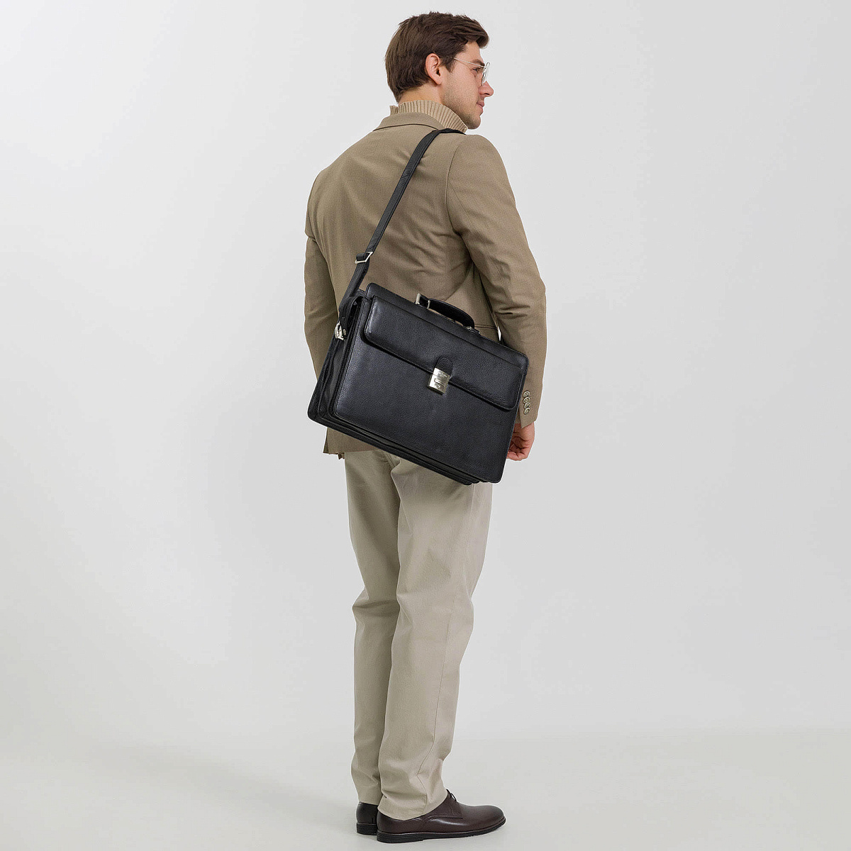 Портфель Dr.Koffer из натуральной кожи черный