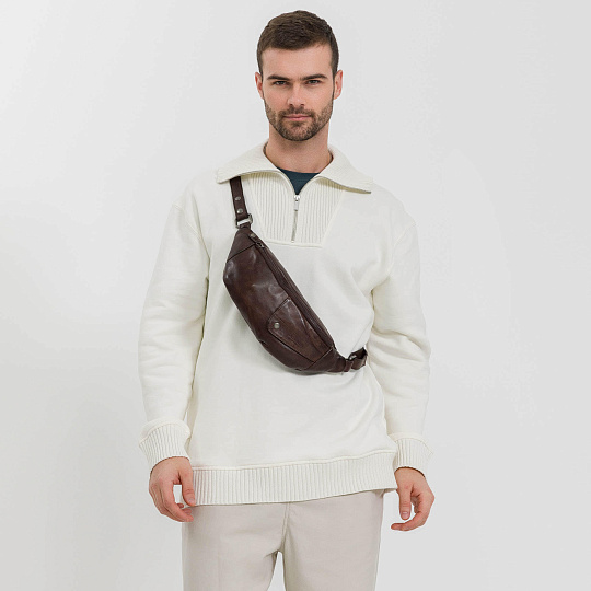 Сумка на пояс Dr. Koffer из натуральной кожи коричневая