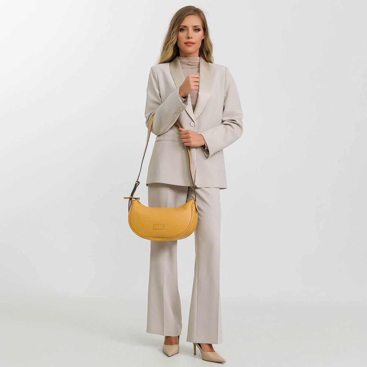 Женская сумка Dr. Koffer из натуральной кожи оранжевая