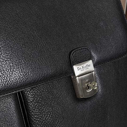 Портфель Dr.Koffer из натуральной кожи черный