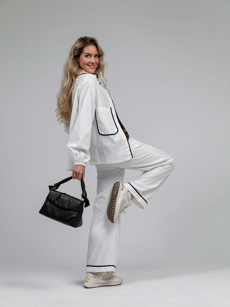 Женская сумка Dr.Koffer из натуральной кожи черная