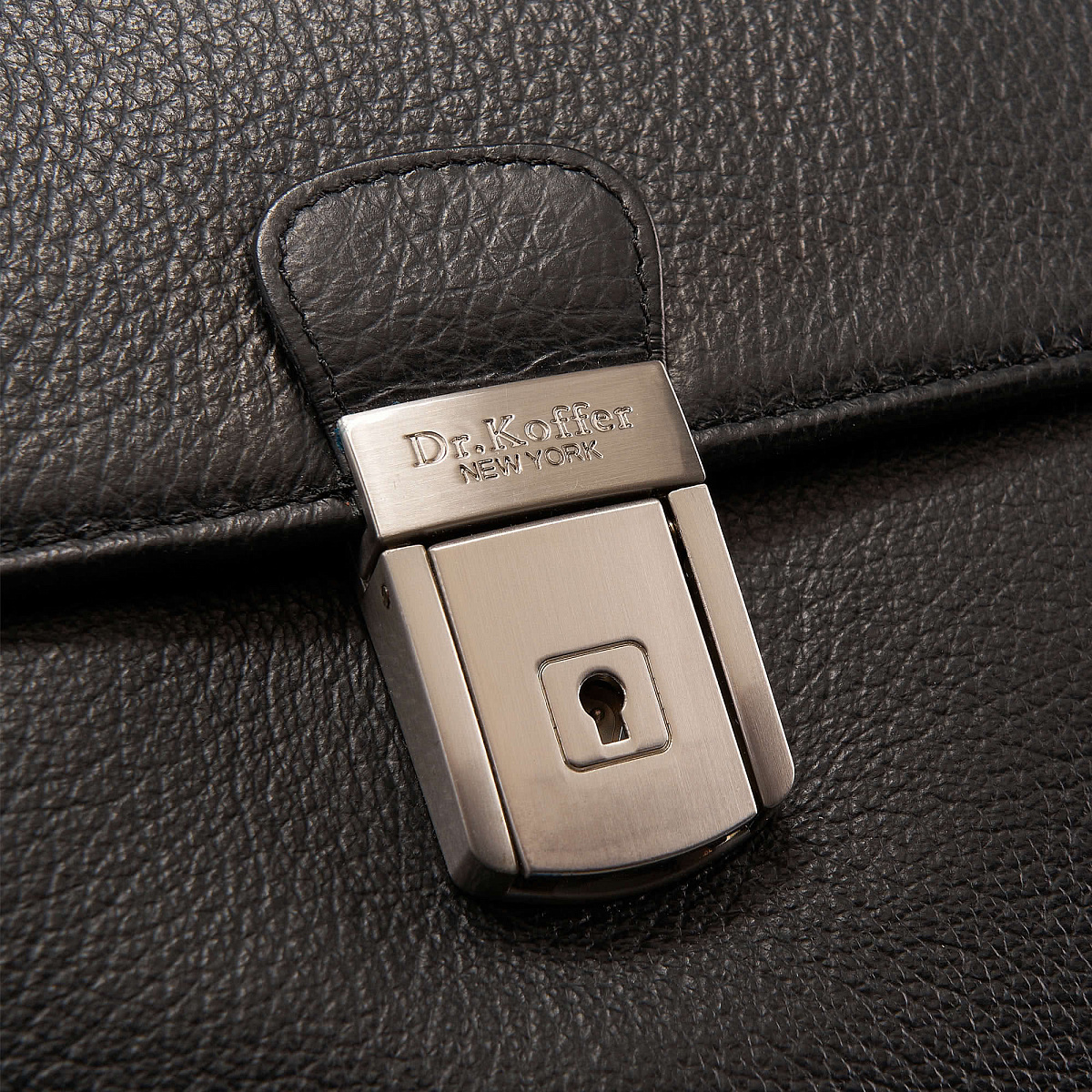 Портфель Dr.Koffer из натуральной кожи черный