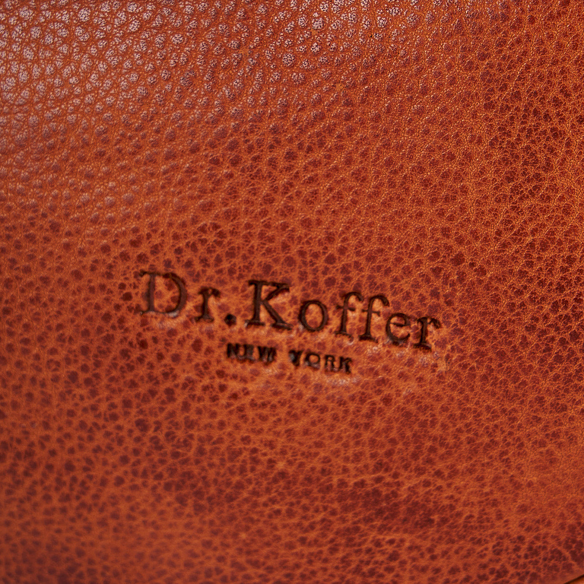 Сумка через плечо Dr.Koffer из натуральной кожи коричневая