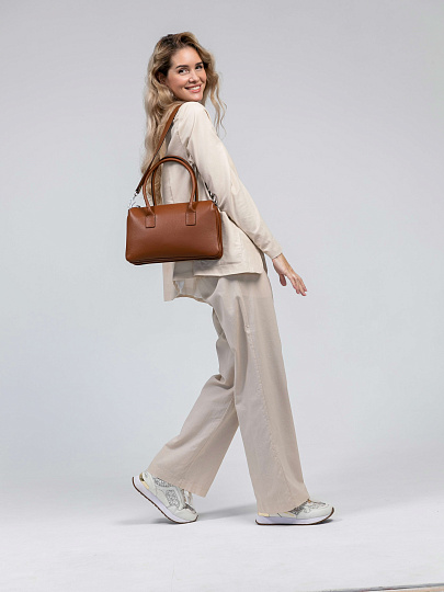 Женская сумка Dr.Koffer из натуральной кожи коричневая