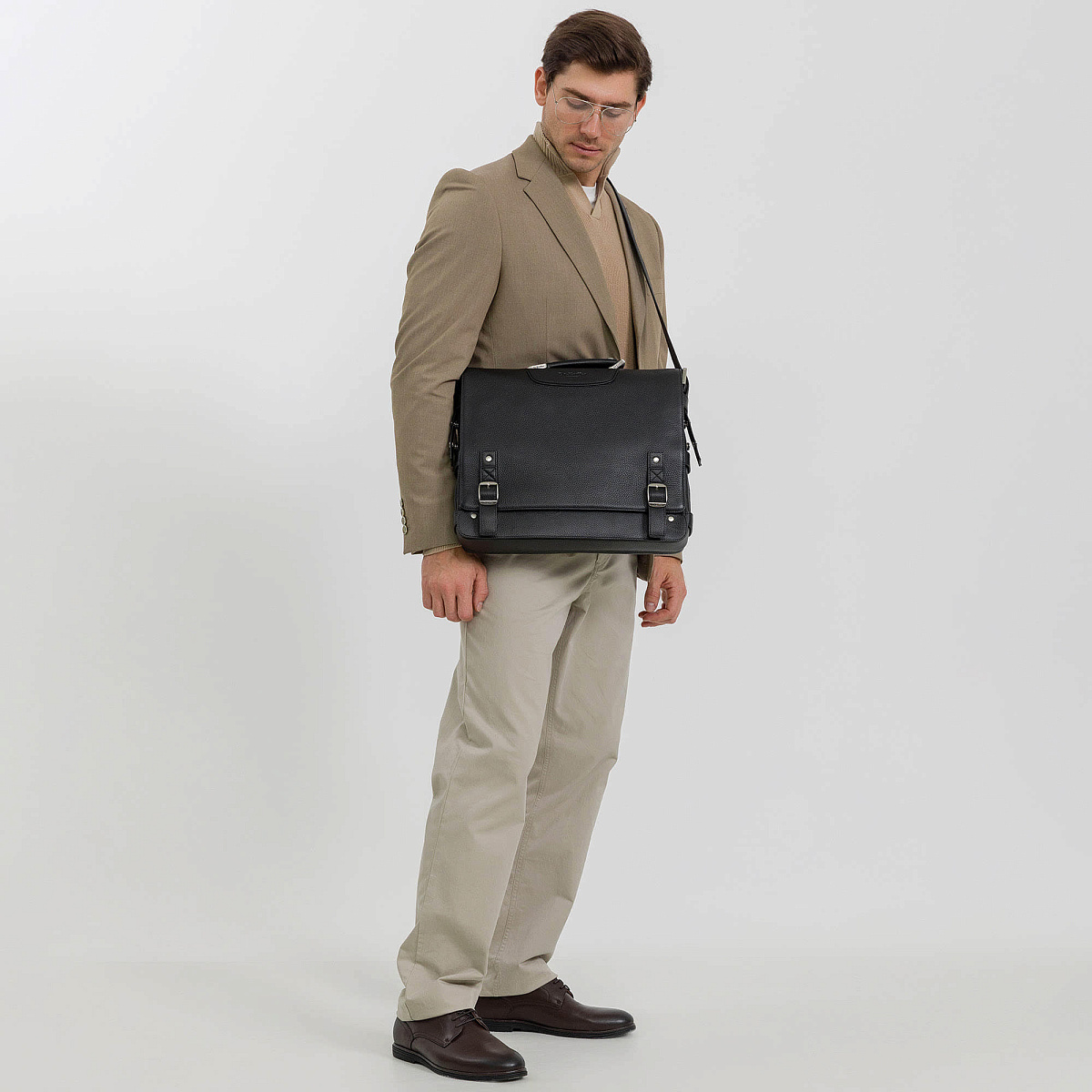 Портфель Dr.Koffer из натуральной кожи черный