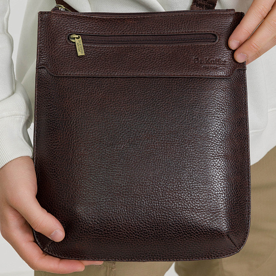 Сумка через плечо Dr.Koffer из натуральной кожи коричневая