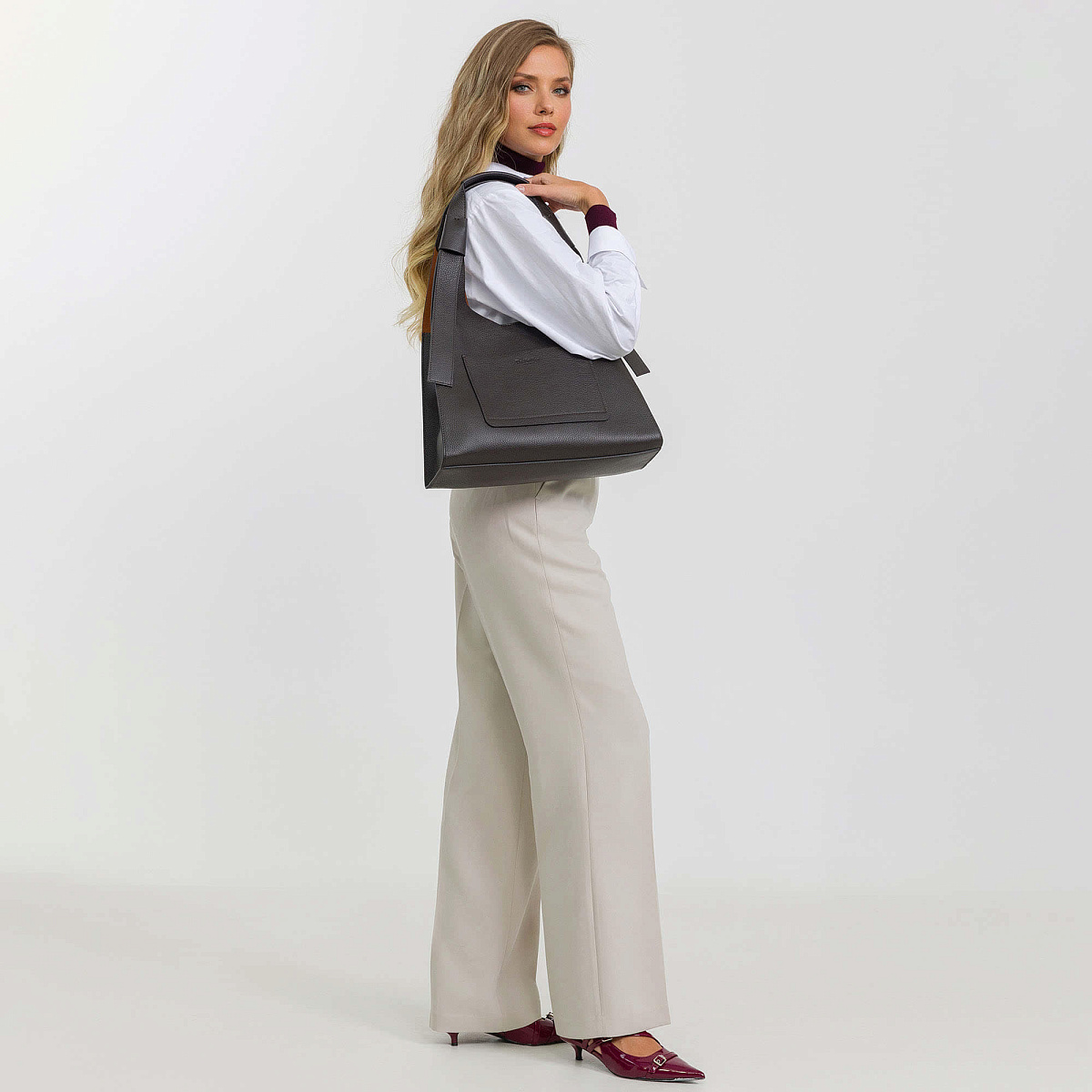 Женская сумка Dr. Koffer из натуральной кожи коричневая