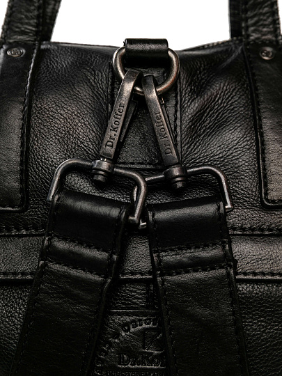 Рюкзак Dr.Koffer из натуральной кожи черный