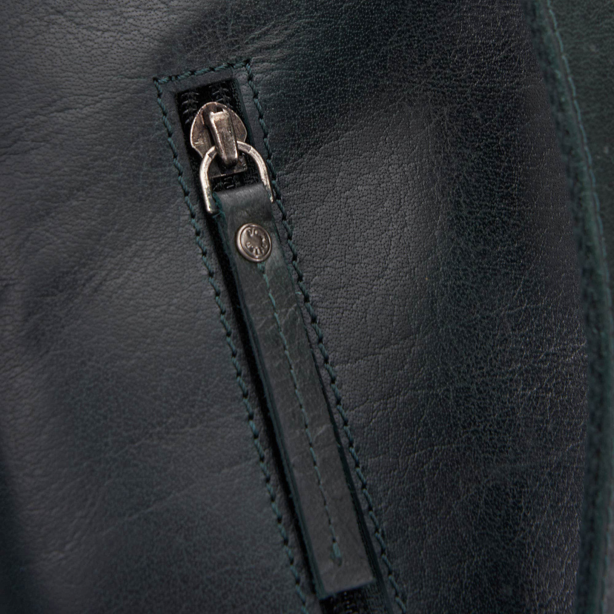 Рюкзак Dr.Koffer из натуральной кожи зеленый