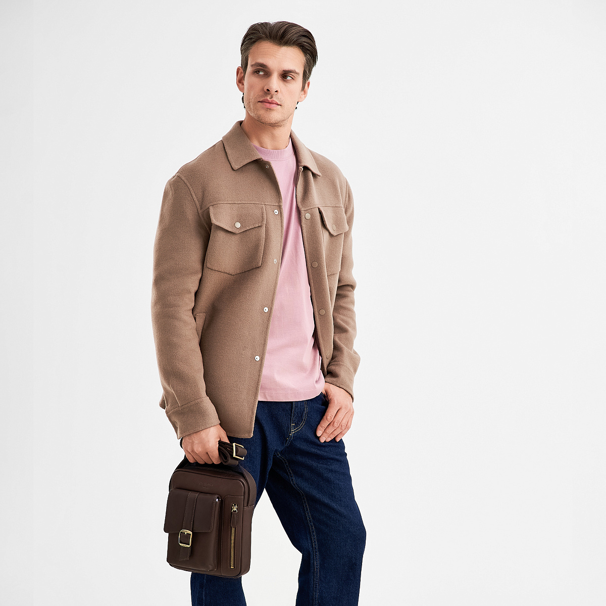 Сумка через плечо Dr.Koffer из натуральной кожи коричневая