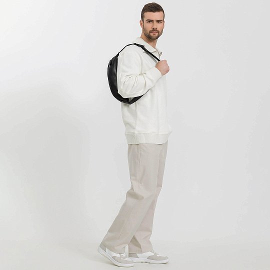 Сумка на пояс Dr. Koffer из натуральной кожи черная