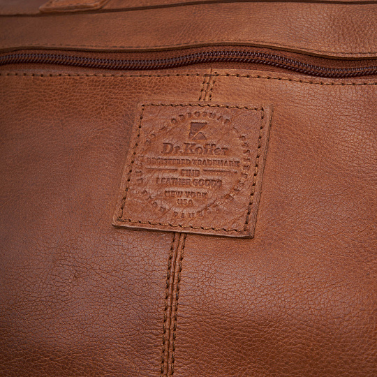 Сумка дорожная Dr.Koffer из натуральной кожи коричневая