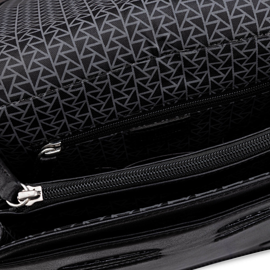 Сумка через плечо Dr.Koffer из натуральной кожи черная