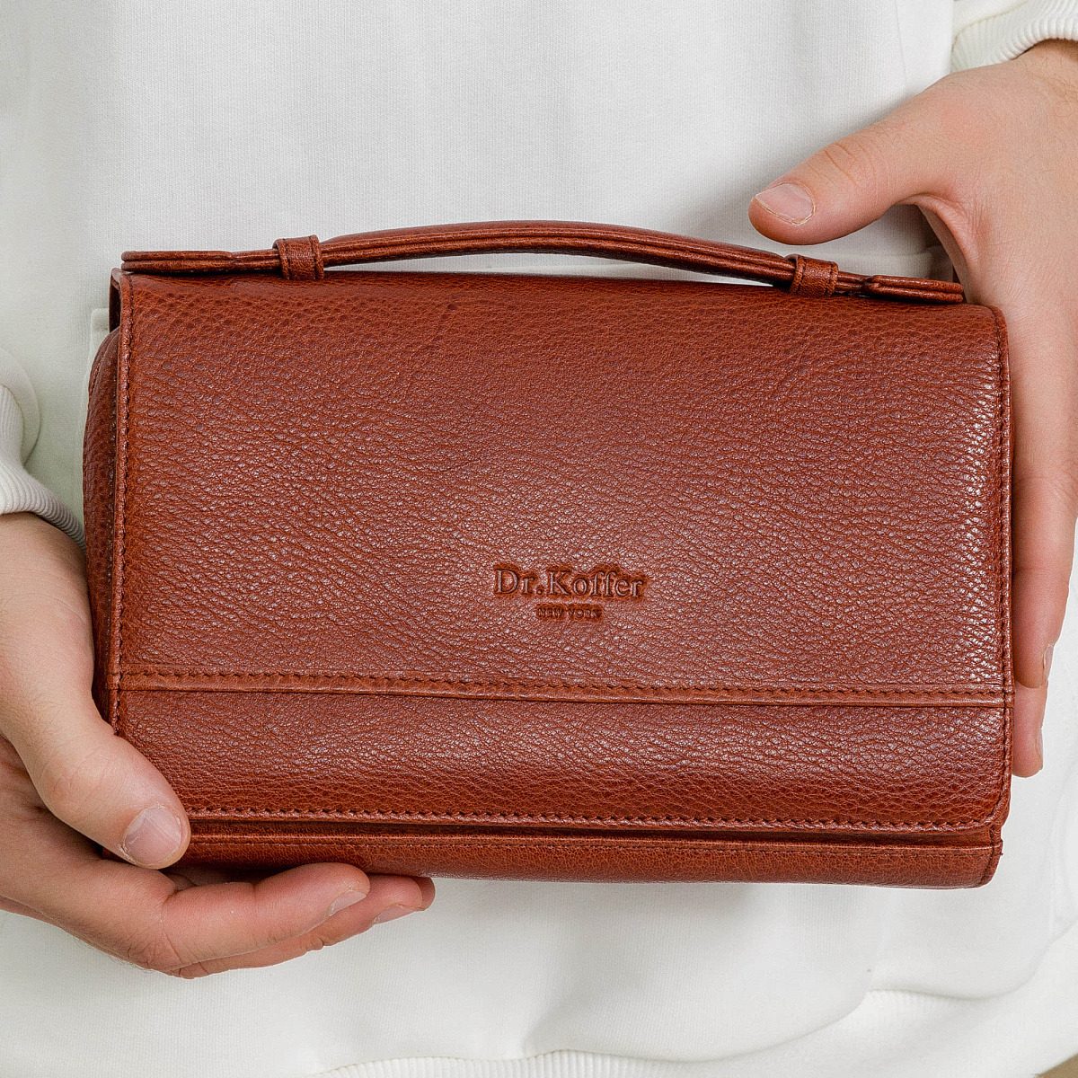 Сумка барсетка из натуральной кожи Dr. Koffer коричневая