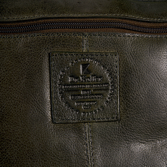 Зеленая мужская дорожная сумка из натуральной кожи Dr. Koffer