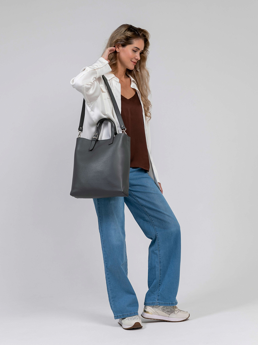 Женская сумка Dr.Koffer из натуральной кожи серая