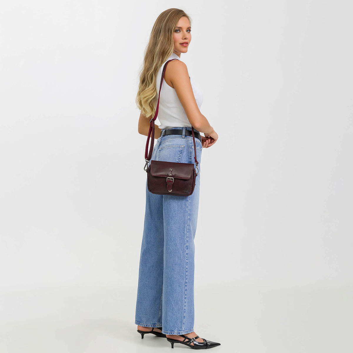 Женская сумка Dr. Koffer из натуральной кожи бордовая