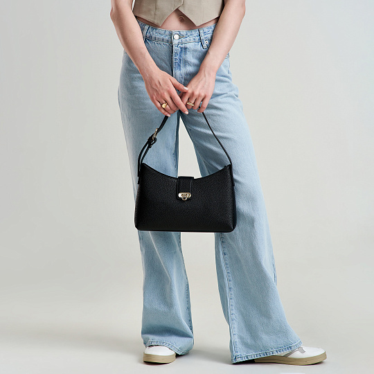 Женская сумка Dr. Koffer из натуральной кожи черная