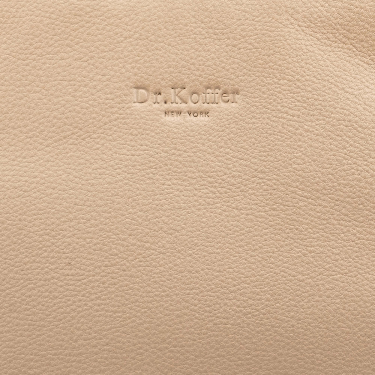 Женская сумка Dr.Koffer из натуральной кожи бежевая