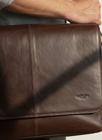 Деловая сумка Dr.Koffer из натуральной кожи коричневая										