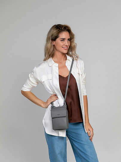 Сумка через плечо Dr.Koffer из натуральной кожи серая