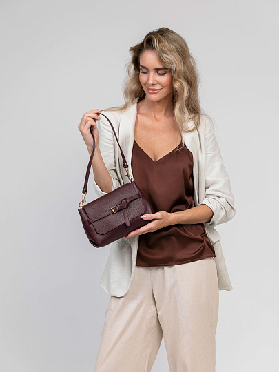 Женская сумка Dr.Koffer из натуральной кожи бордовая