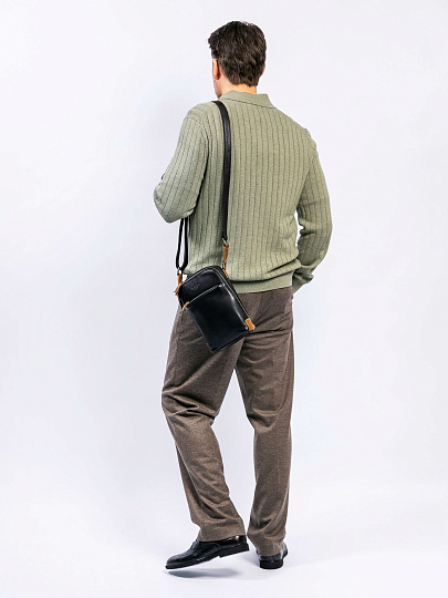 Сумка через плечо Dr. Koffer из натуральной кожи черная