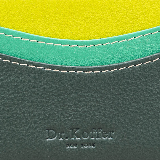 Кредитница Dr.Koffer из натуральной кожи зеленая